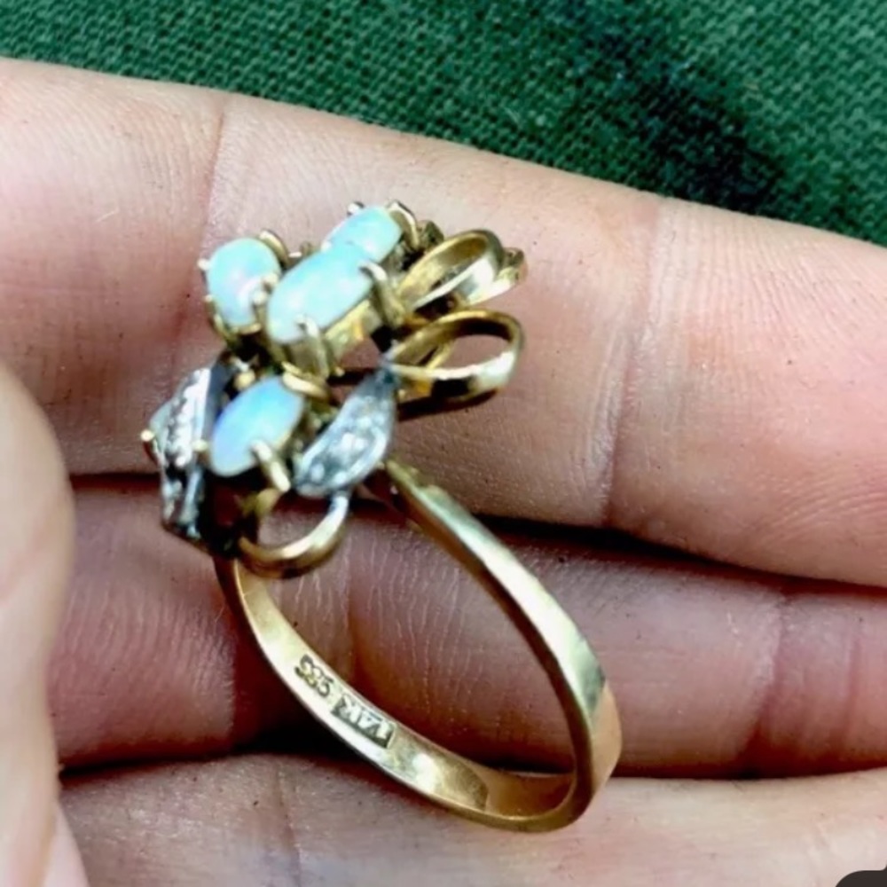 14k Gold  585 Fire Opal Beautiful Light Stones With Real Diamond Jewels In Band